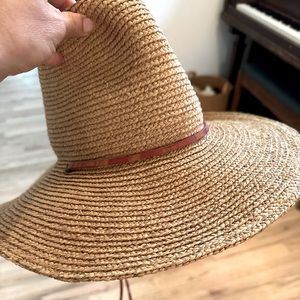 Gigi Pip soft woven hat